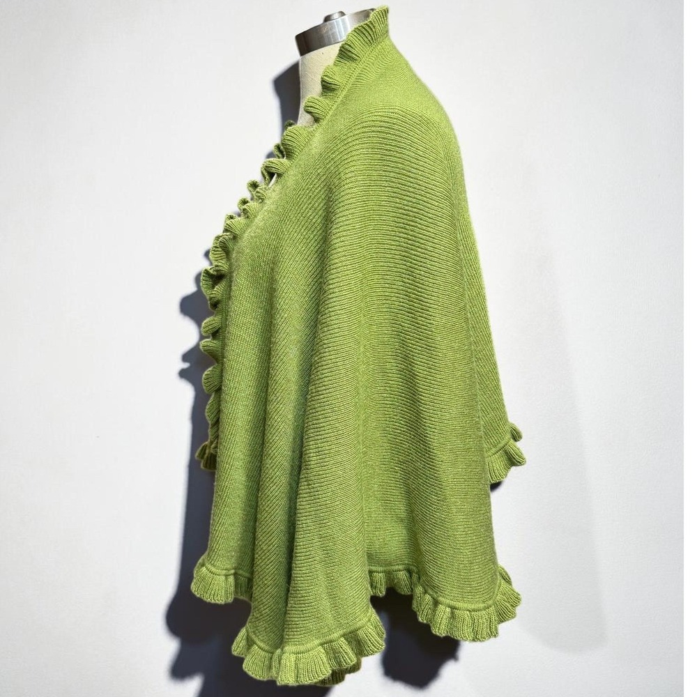 Pour Vous OS Baby Alpaca Silk Ruffle Capelet Lime Green Lagenlook Spring Cottage - Picture 3 of 5